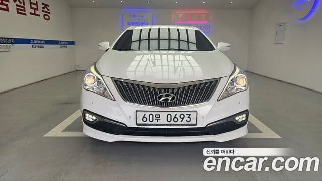 Hyundai Grandeur HG Modern, 2016 1