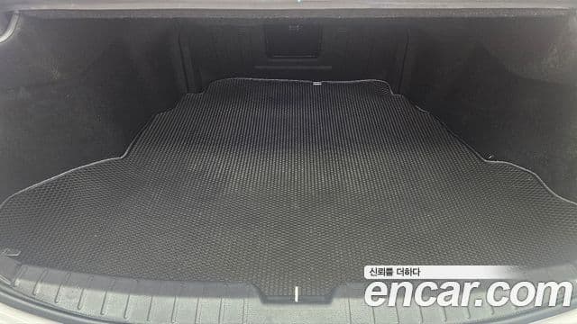 Hyundai Grandeur HG Modern, 2016 9