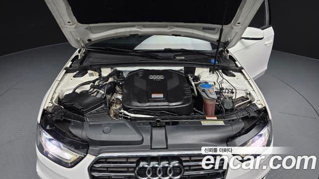 Audi New A4 B8, 2015 6