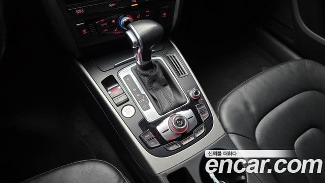 Audi New A4 B8, 2015 9