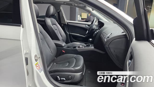 Audi New A4 B8, 2015 11