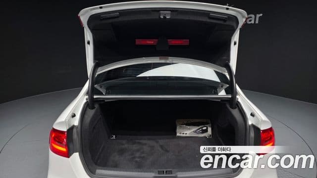 Audi New A4 B8, 2015 20