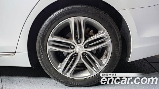 Hyundai Grandeur IG Premium, 2019 все фото