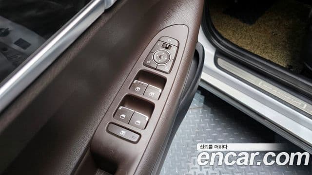 Hyundai Grandeur IG Premium, 2019 17