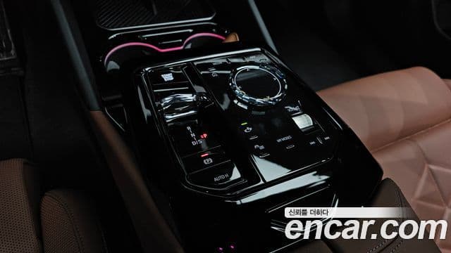 BMW 5시리즈 (G60) 530i xDrive M Sport, 2025 9