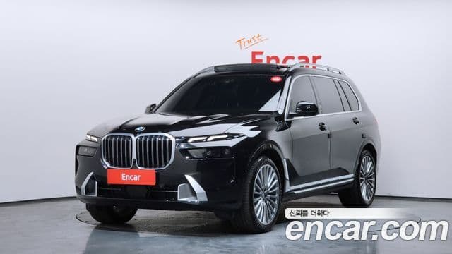 BMW X7 (G07) xDrive 40i Design Pure Excellence 6인승, 2024 1