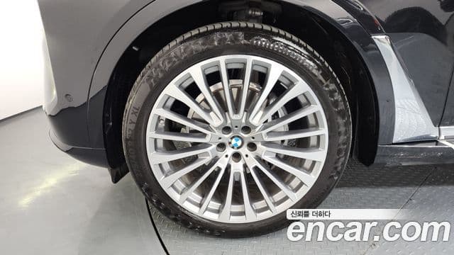 BMW X7 (G07) xDrive 40i Design Pure Excellence 6인승, 2024 все фото