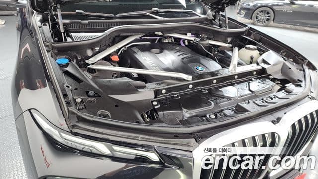 BMW X7 (G07) xDrive 40i Design Pure Excellence 6인승, 2024 6