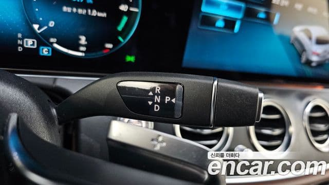 Mercedes-Benz E-класс W213 Avantgarde, 2023 9