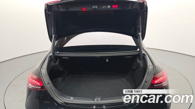 Mercedes-Benz E-класс W213 Avantgarde, 2023 20