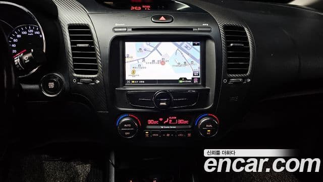 Kia K3 Trendy, 2013 15