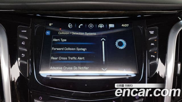 Cadillac Escalade 4세대, 2018 16