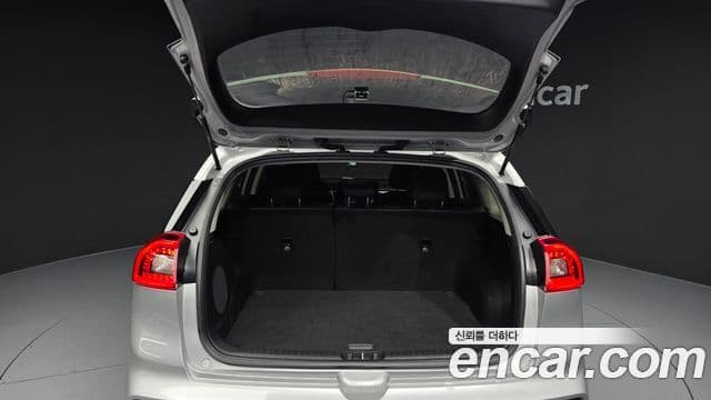 Kia Niro EV Prestige, 2021 20