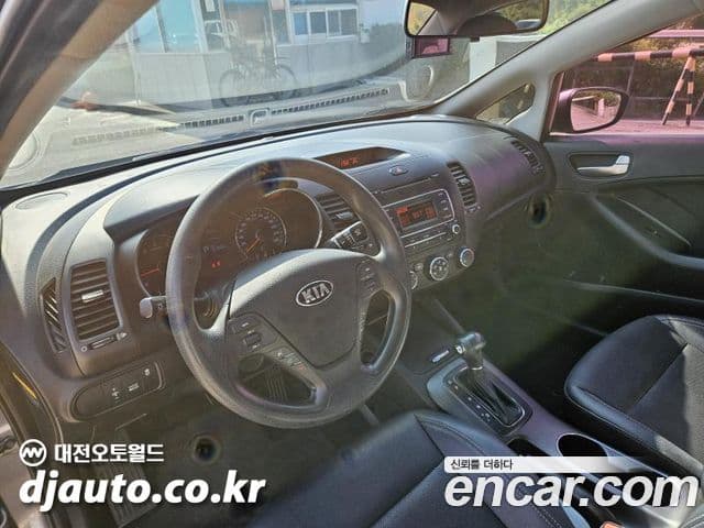 Kia K3 Deluxe, 2015 10