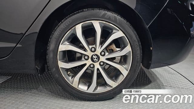 Hyundai Avante MD Modern, 2013 все фото