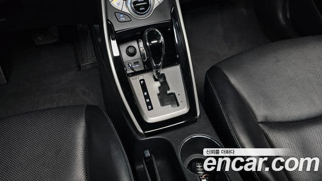 Hyundai Avante MD Modern, 2013 9