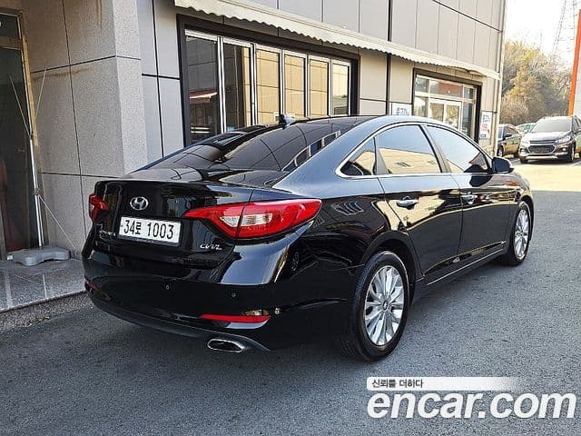Hyundai LF Sonata 2.0 Smart, 2015 3