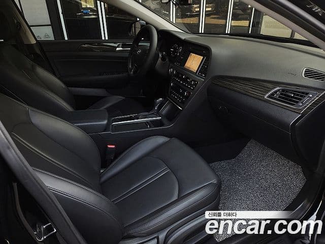 Hyundai LF Sonata 2.0 Smart, 2015 9