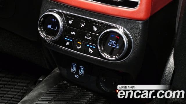 Genesis GV70, 2023 17