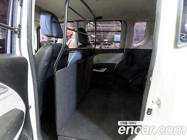 Kia Ray фургон /, 2016 7