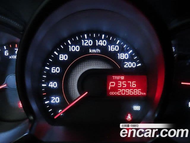 Kia Ray фургон /, 2016 9