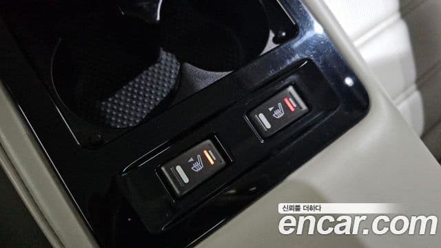 Renault Korea(Samsung) SM6 2.0 LPe RE (для людей с инвалидностью), 2016 19