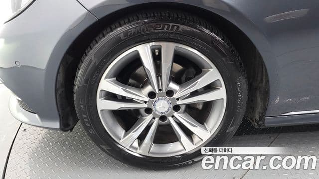 Mercedes-Benz E-класс W212 Avantgarde, 2015 все фото