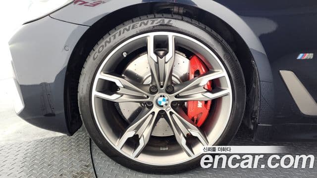 BMW 5시리즈 (G30), 2022 все фото