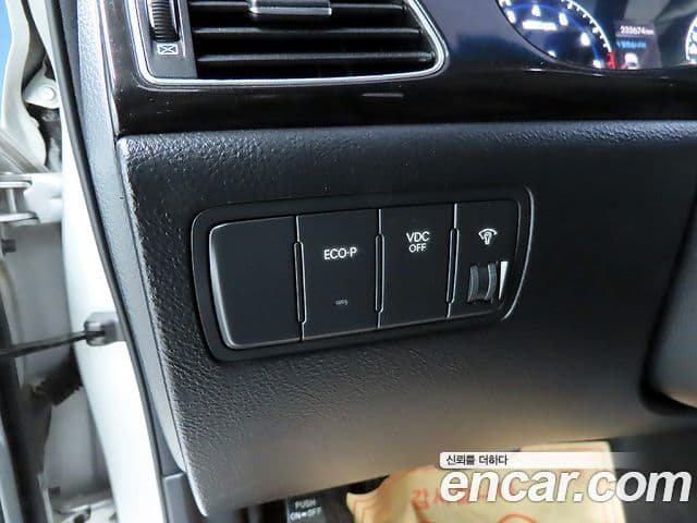 Hyundai Genesis Prime Pack, 2012 17