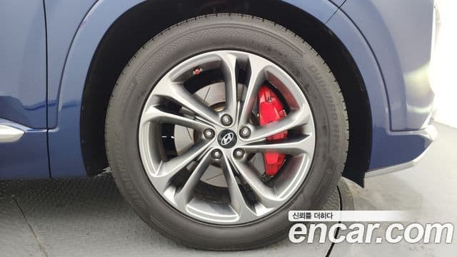 Hyundai Santa Fe TM Inspiration, 2019 все фото