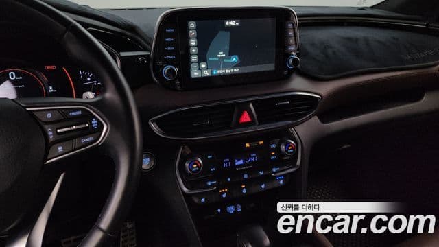 Hyundai Santa Fe TM Inspiration, 2019 14