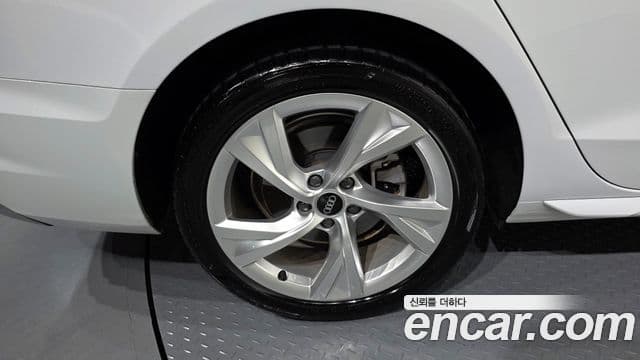 Audi A4 (B9) Premium, 2021 все фото