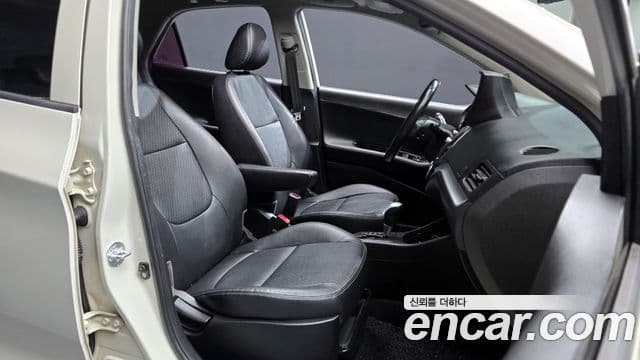 Kia All New Morning Luxury, 2013 10