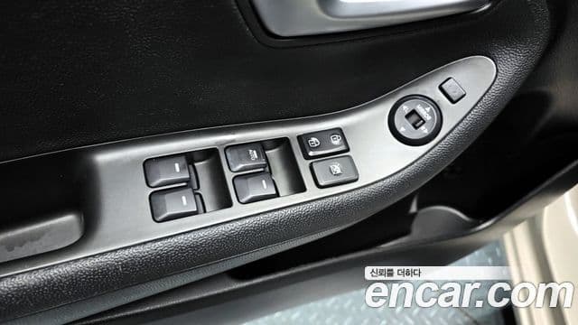 Kia All New Morning Luxury, 2013 17