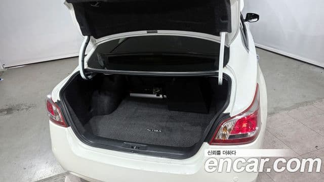 Nissan 알티마 L33, 2013 20