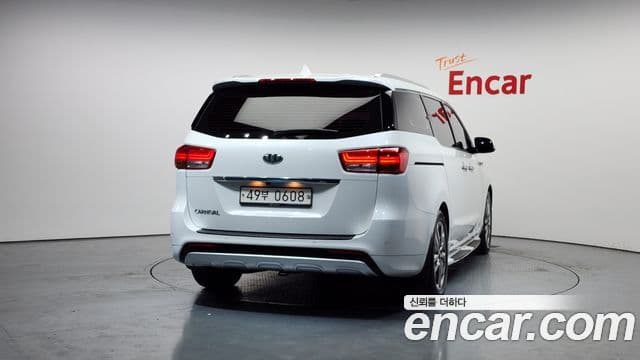 Kia All New Carnival Prestige, 2016 4