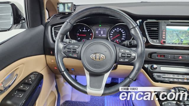 Kia All New Carnival Prestige, 2016 13
