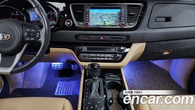 Kia All New Carnival Prestige, 2016 14