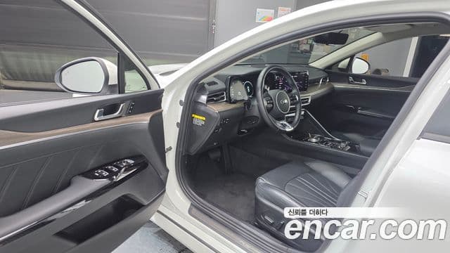 Kia K5 3세대 Signature, 2020 10