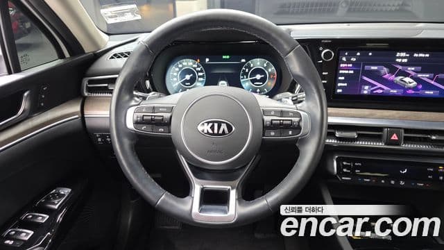 Kia K5 3세대 Signature, 2020 13