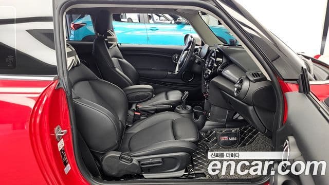 Mini Cooper 3세대, 2021 11