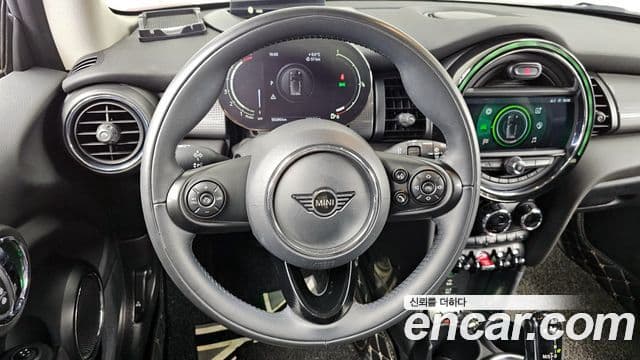 Mini Cooper 3세대, 2021 13