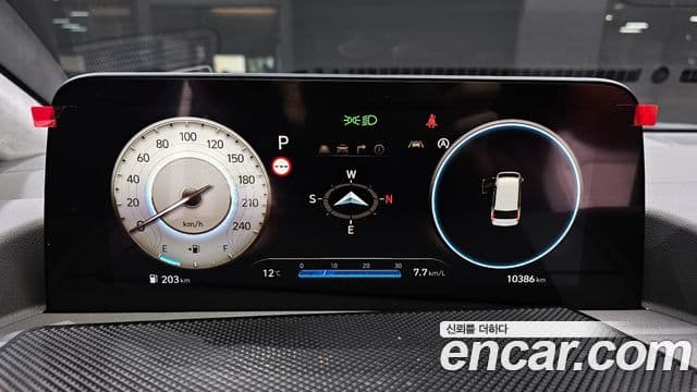 Hyundai Staria Inspiration, 2025 8