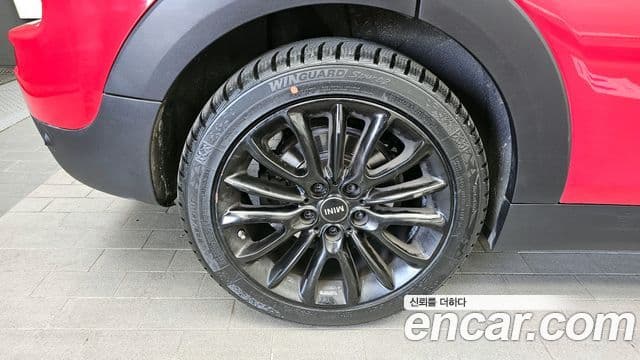 Mini Cooper 클럽맨 2세대, 2023 все фото