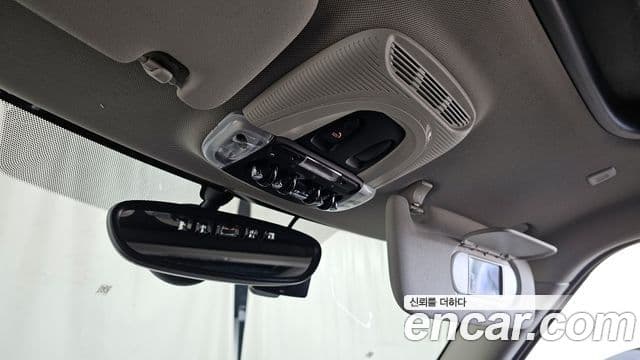 Mini Cooper 클럽맨 2세대, 2023 17