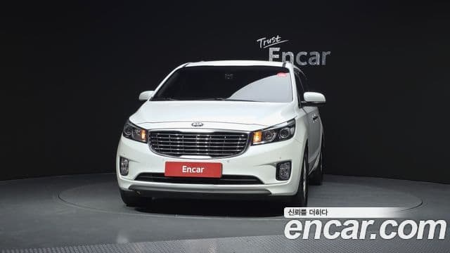 Kia All New Carnival Luxury, 2018 3