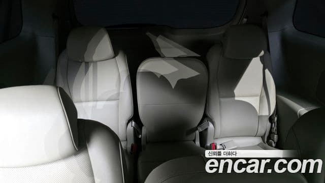 Kia All New Carnival Luxury, 2018 13