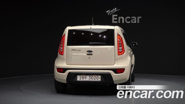 Kia Soul Eco Plus, 2012 4