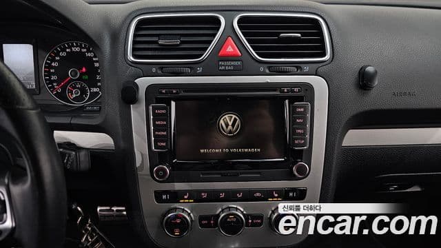 Volkswagen 시로코 2.0 TDI R-Line, 2014 14