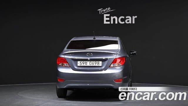Hyundai Accent(новый кузов / новое поколение) Modern, 2017 4